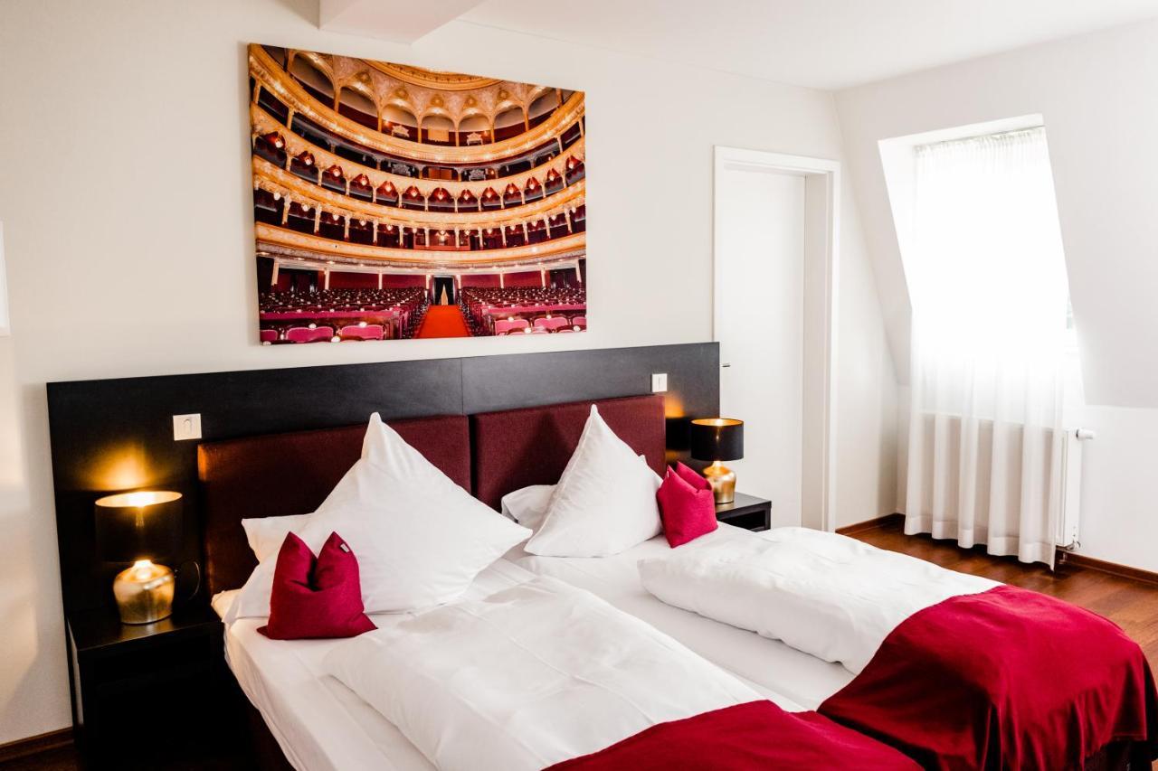 Hotel Gut Landscheid Burscheid Esterno foto